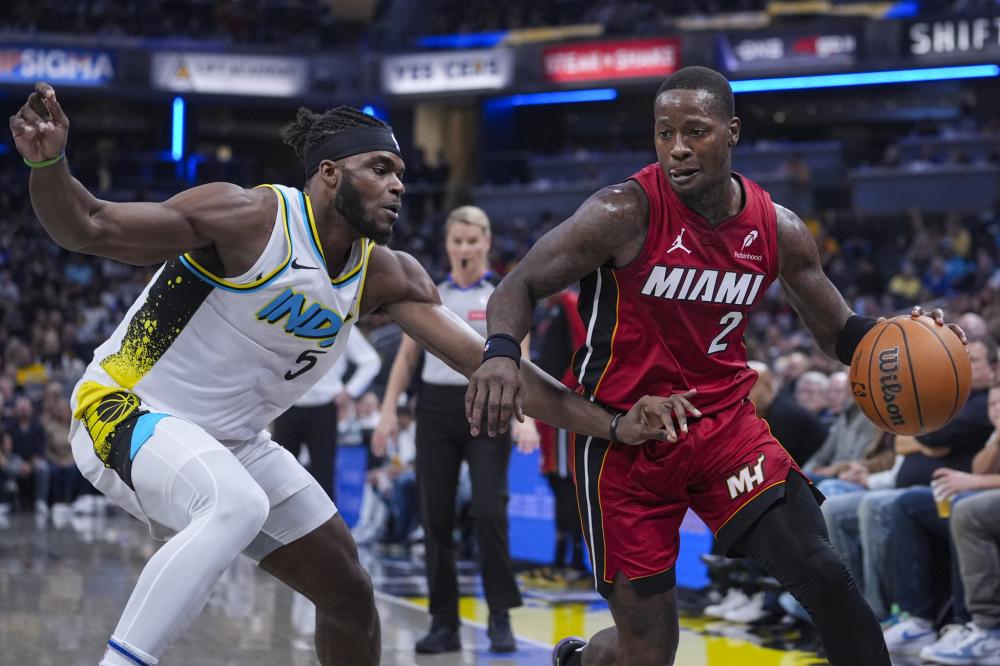 选赛中保持 选赛中保持